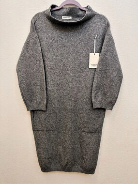 N.EVERY DAY Gray Sweater Midi Dress Size Medium NWT